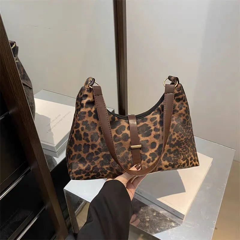 حقائب شبابيه راقيه