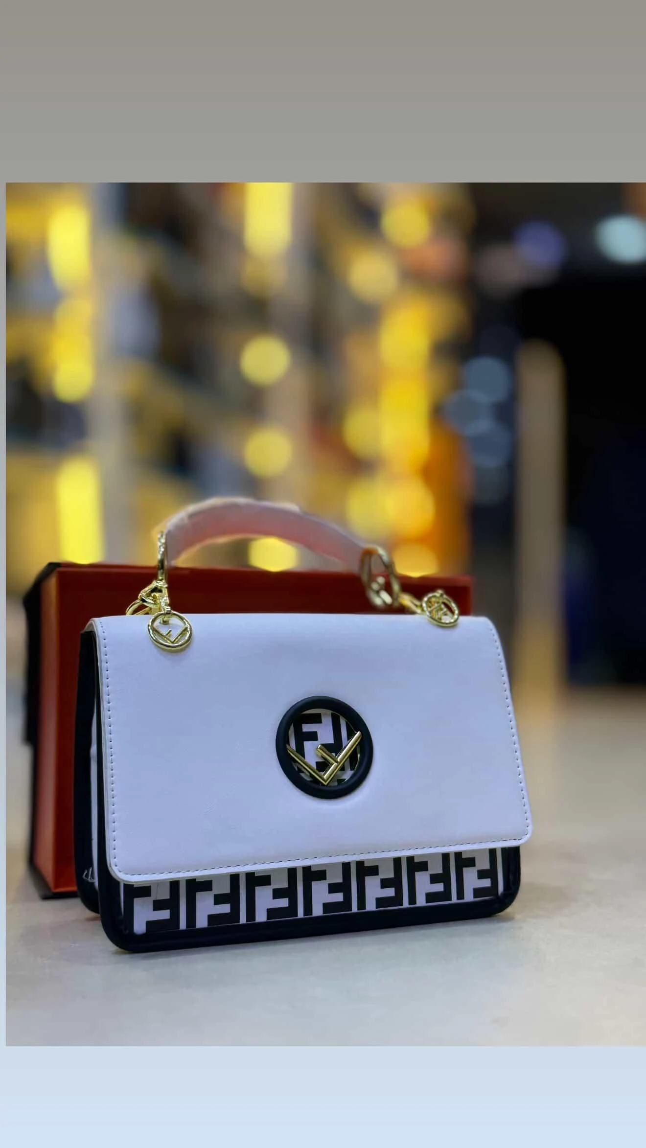 شنط نسائية فخم