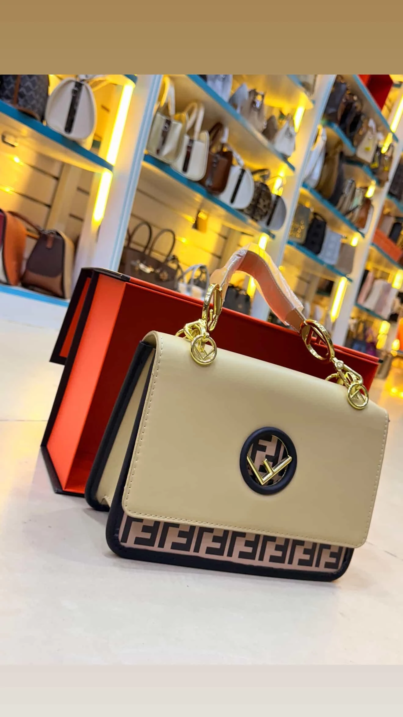 شنط نسائية فخم