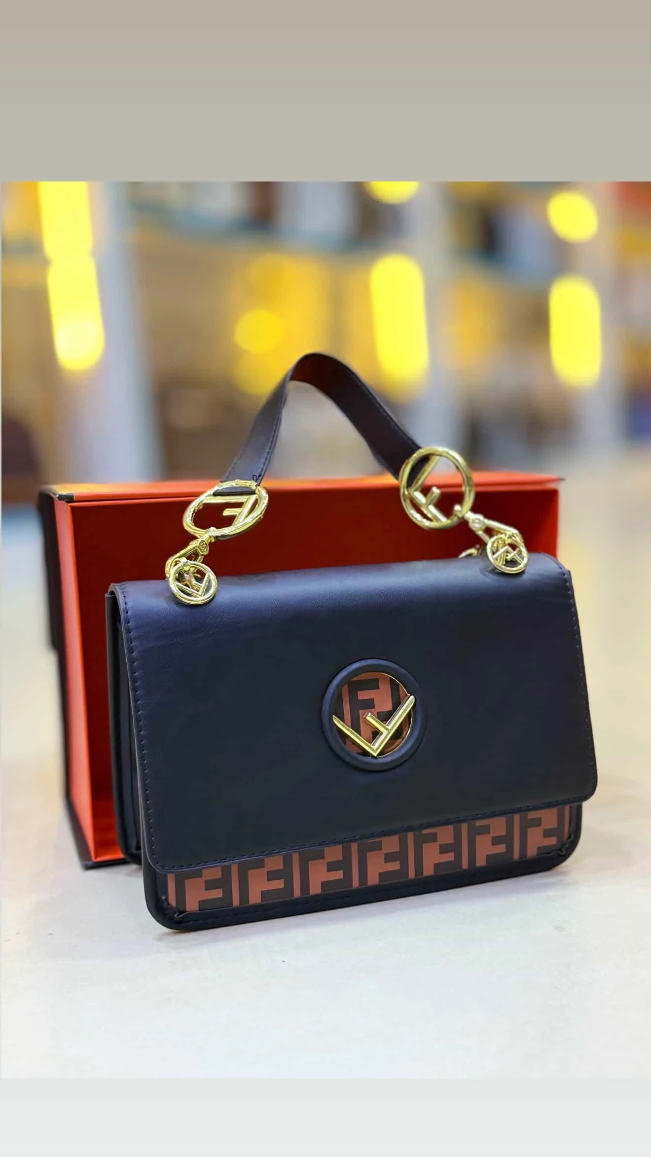 شنط نسائية فخم