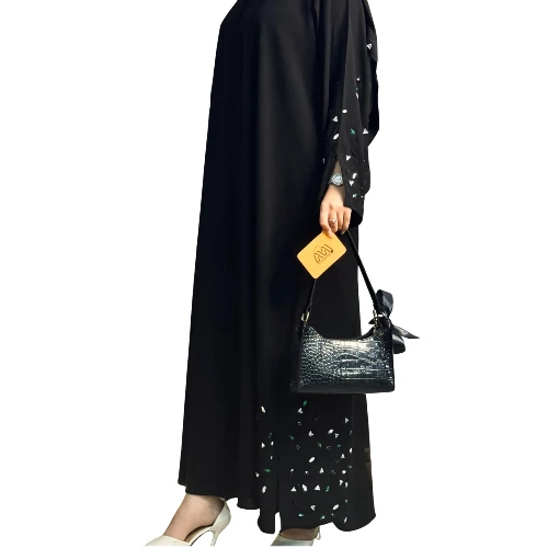 عباية فاخرة بتطريز زركون – تصميم راقي