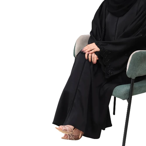 عباية سوداء واسعة مطرزة للأناقة اليومية والعمل