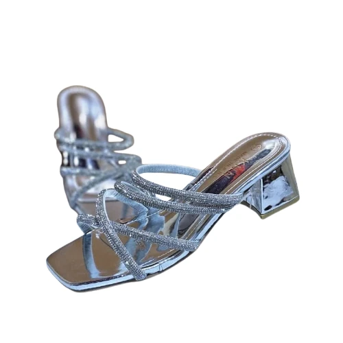 صندل نسائي كعب دورع